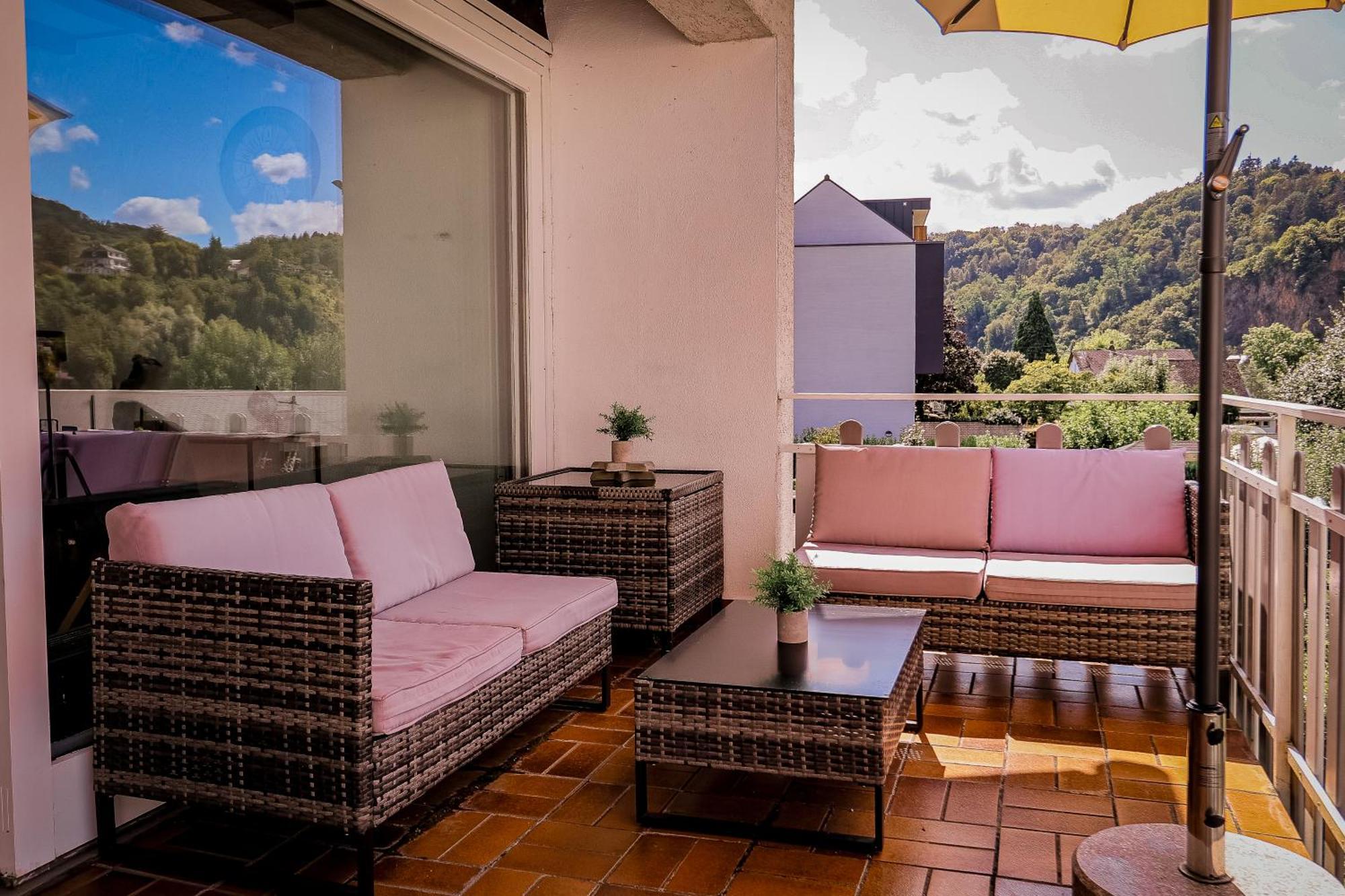 Traumaussicht Kamin Balkon Burgblick 65 Zoll Tv Netflix Sky Joyn Lindenplatz Bullay Exterior foto